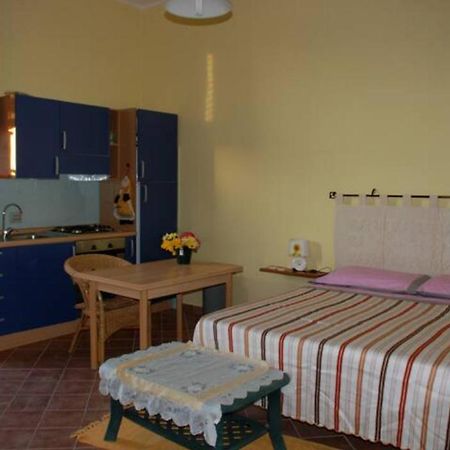 Le Colonie Apartment Bosa Marina Bagian luar foto