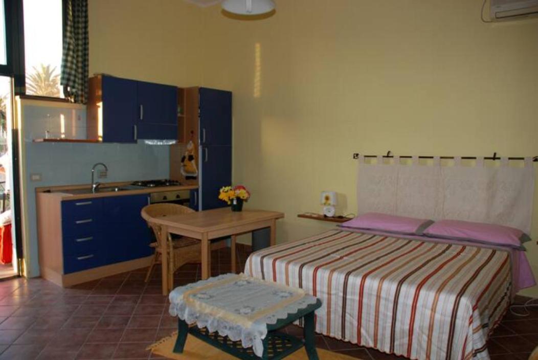 Le Colonie Apartment Bosa Marina Bagian luar foto